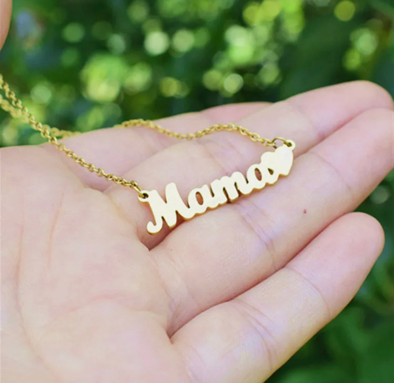 Mamá Necklace